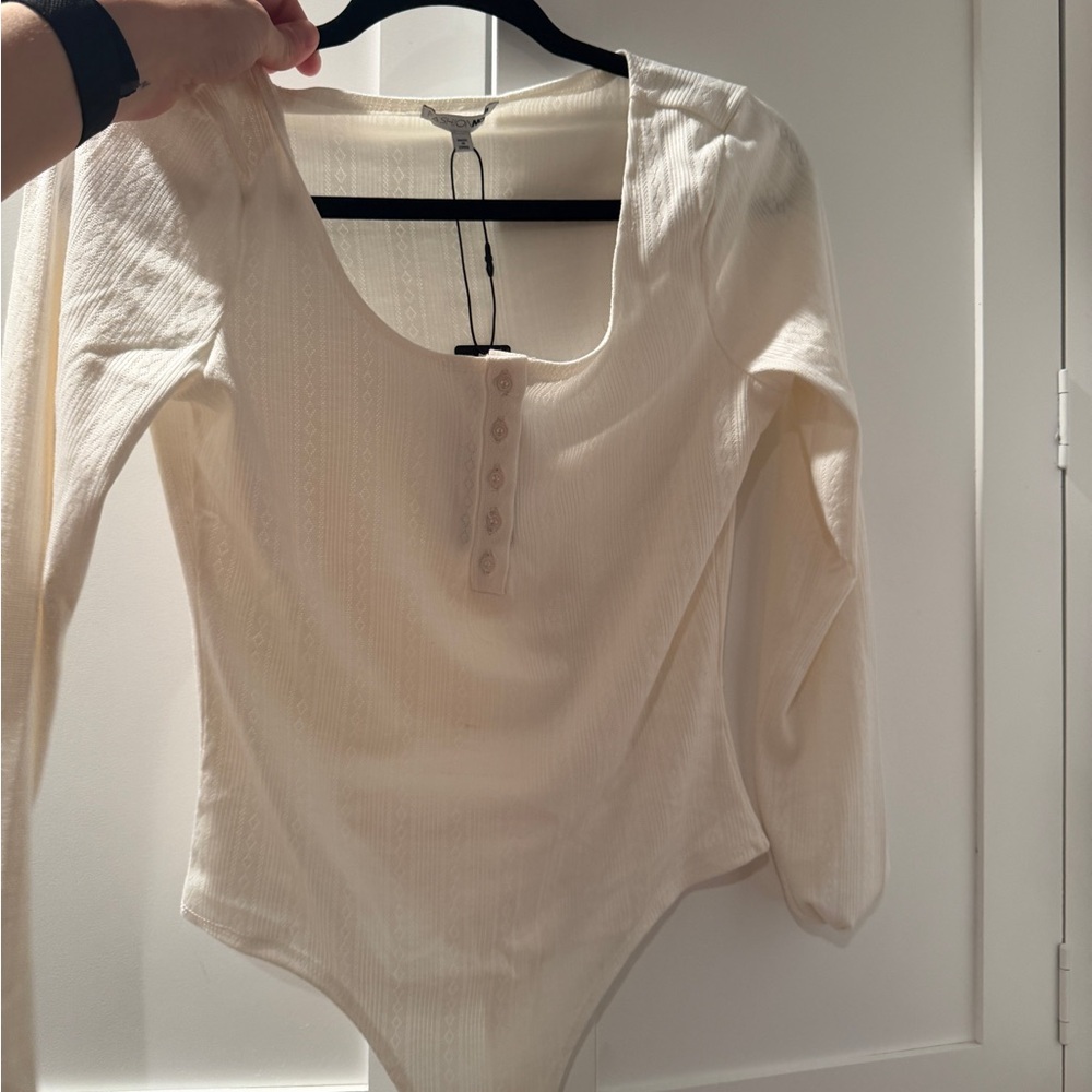 Fashion Nova Cream Long-Sleeve Scoop Neck Bodysuit